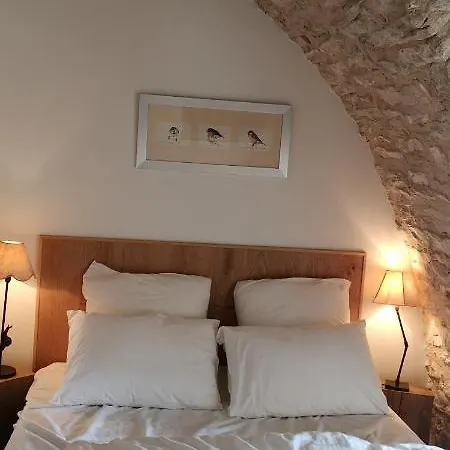 Caussenard 4 Etoiles La Tieule
